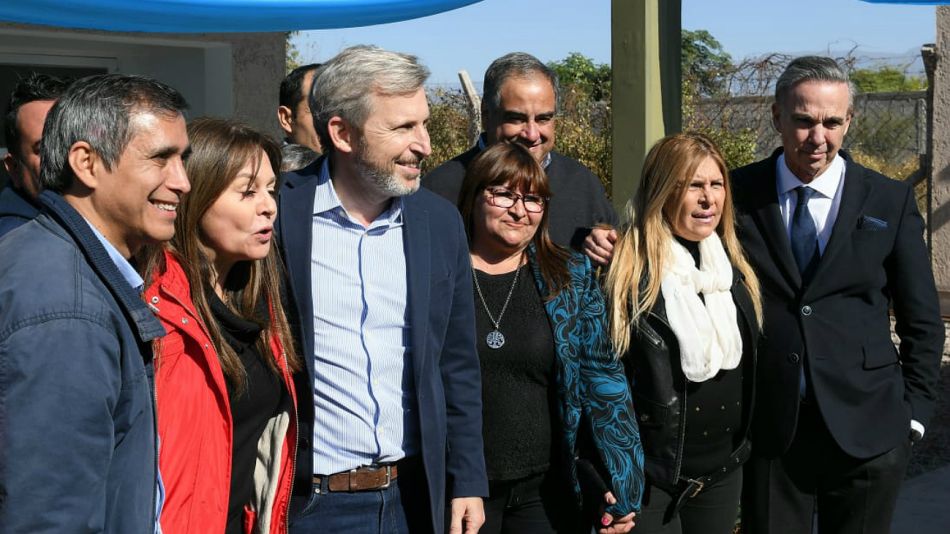 Miguel Ángel Pichetto y Rogelio Frigerio de campaña.