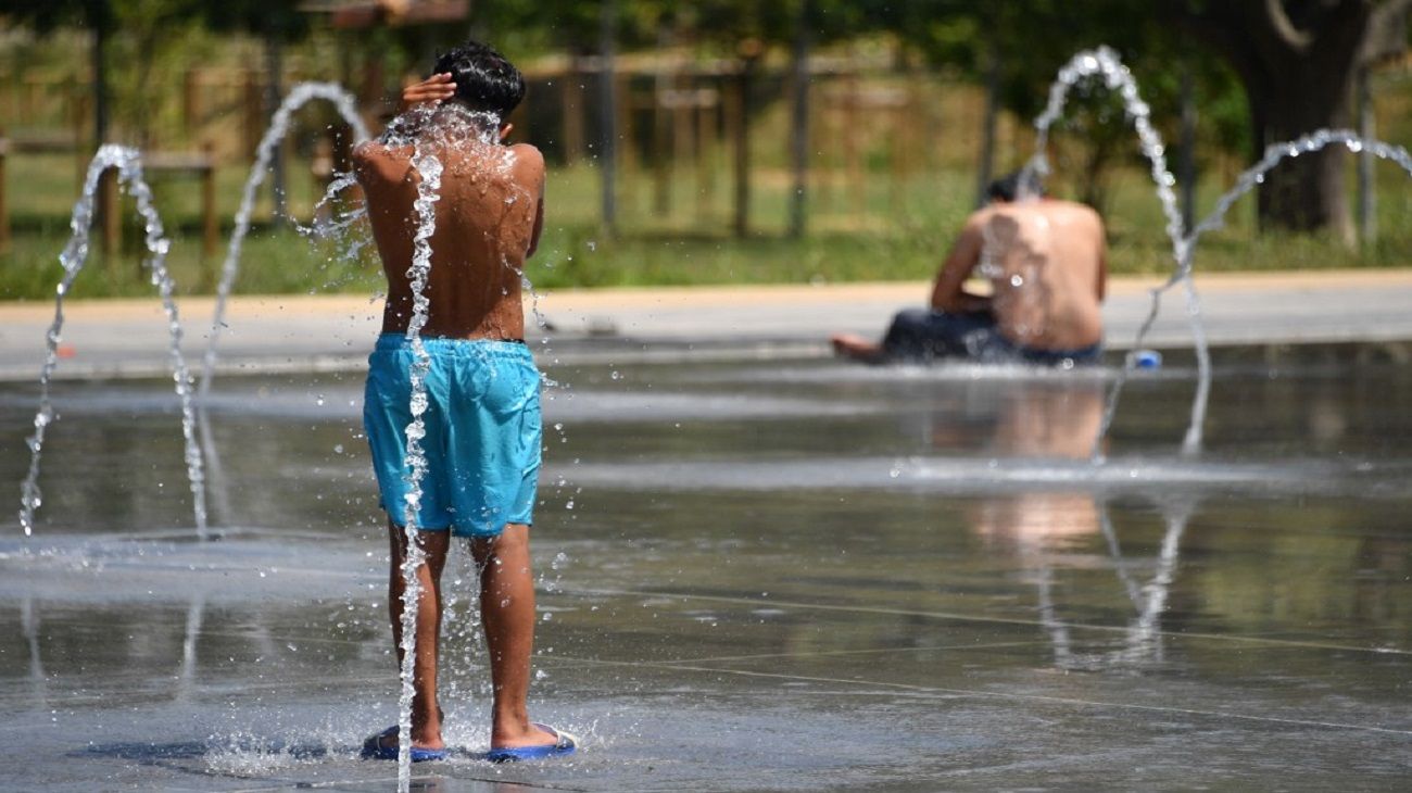 Ola de calor en Francia y España. Incendio en 6.500 hectáreas.