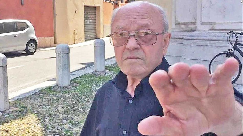 20190630_pirmati_religioso_denuncia_laplata_espressomilan_g.jpg