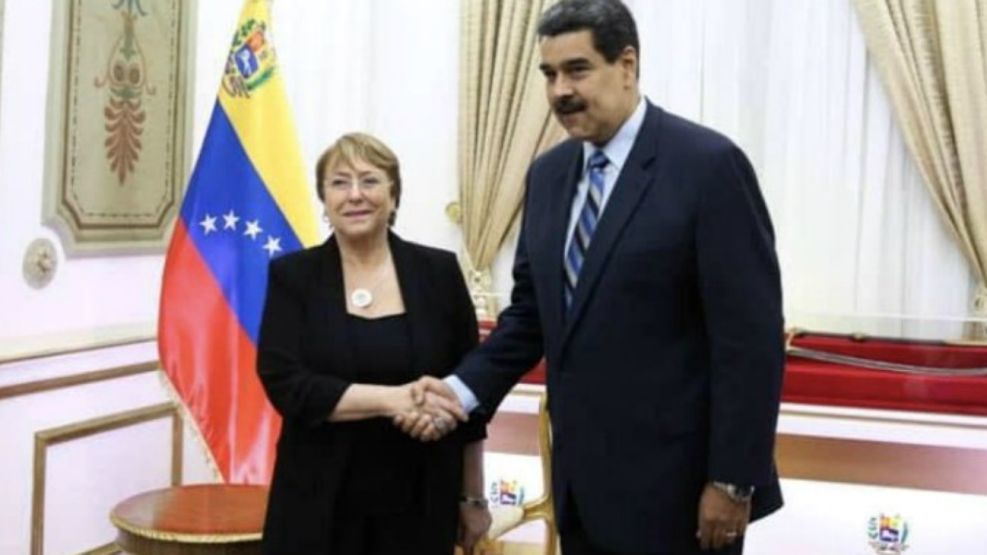 Bachelet, cuando se reunió con Maduro en Miraflores.