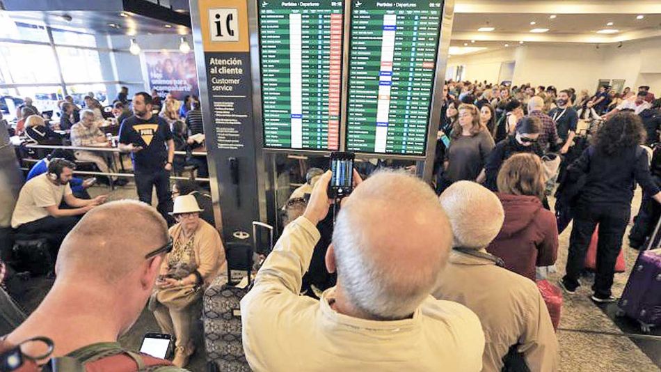 20190706_pasajeros_varados_aeroparque_ezeiza_cedoc_g.jpg
