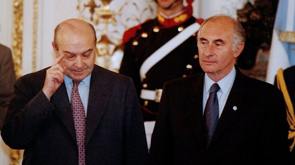 Domingo Felipe Cavallo y Fernando de la Rua.