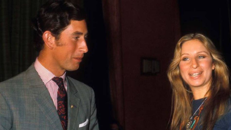 Barbra Streisand habló sobre su romance con el príncipe Carlos