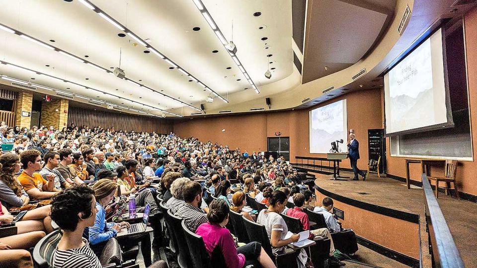 20190713_aula_docentes_shutterstock_g.jpg