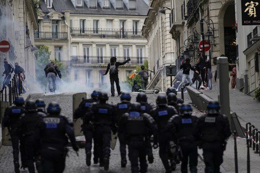 Los manifestantes se enfrentaron a la policía.