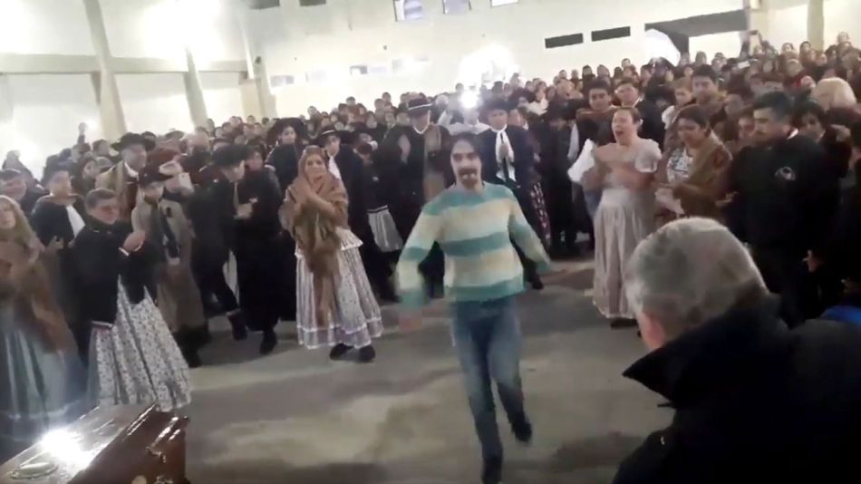 profesor bailando 20190716