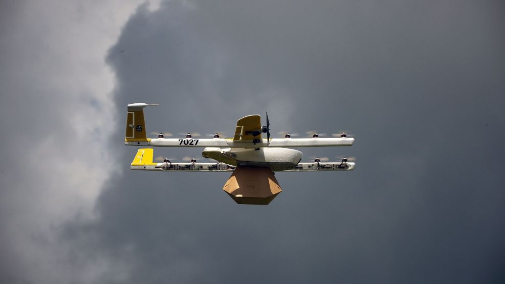 Google Demonstrates Project Wing Drone Delivery 