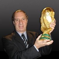 Preocupa la salud de Carlos Bilardo