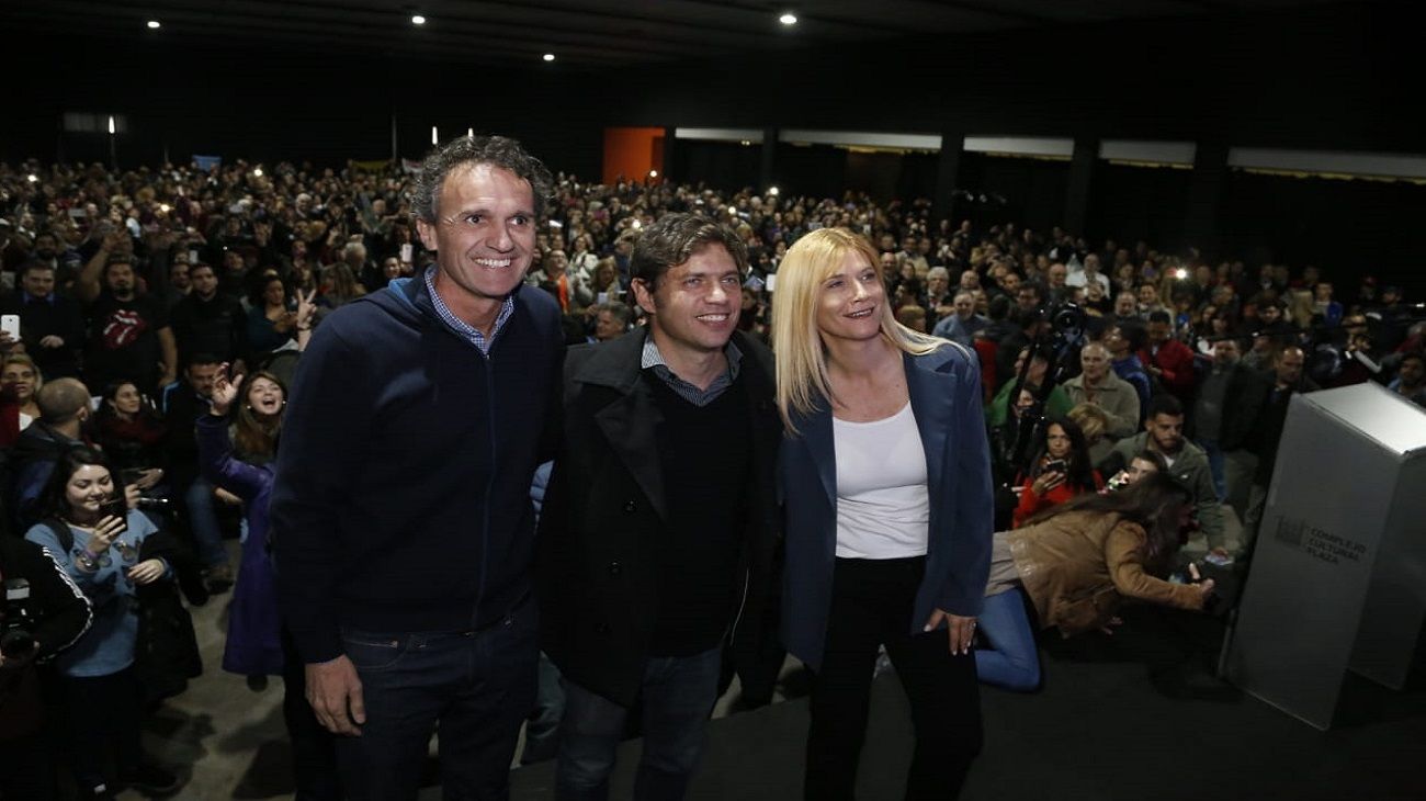 El intendente de San Martín, Gabriel Katopodis, recibió a la fórmula para la gobernación del Frente de Todos, Axel Kicillof y Verónica Magario.