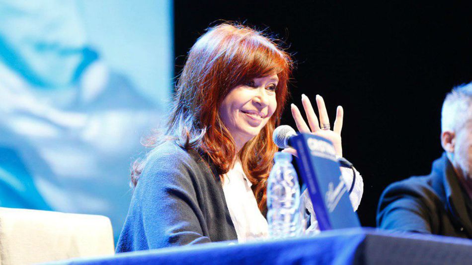 Cristina en Mar del Plata, durante la presentación del libro.