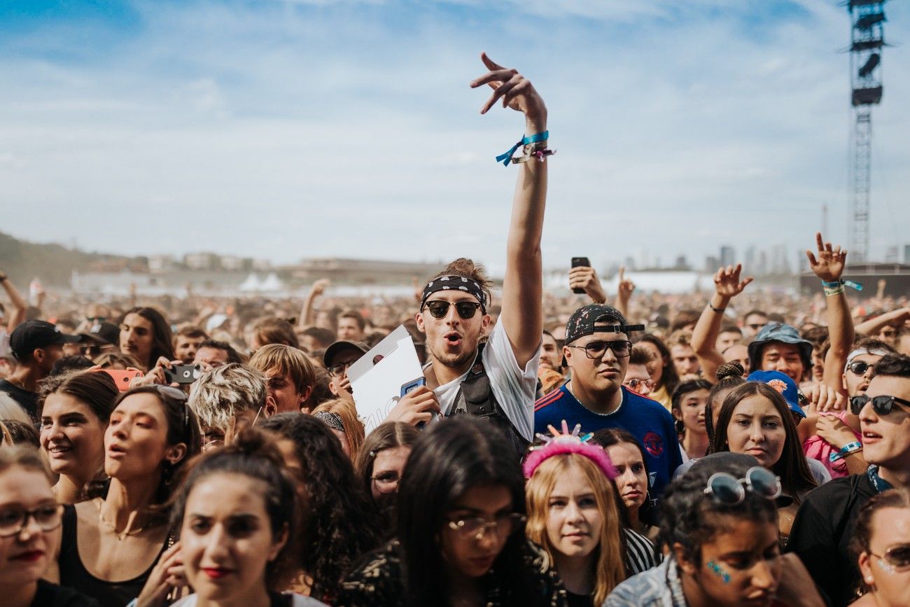 En nuestro país la próxima edición de Lollapalooza Argentina se realizará los días 27, 28 y 29 de marzo de 2020 en el Hipódromo de San Isidro.