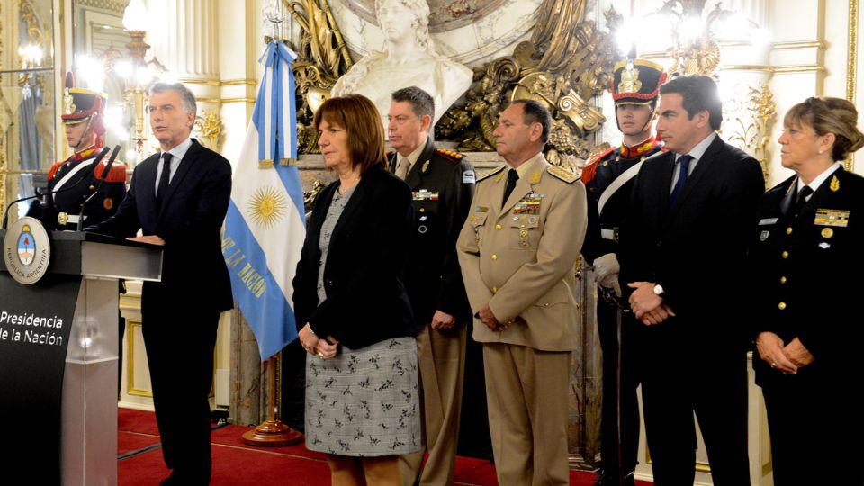 Mauricio Macri encabezó un homenaje a los integrantes de las cuatro fuerzas de seguridad.