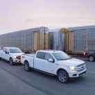 Una Ford F-150 eléctrica remolcó más de medio millón de kilos