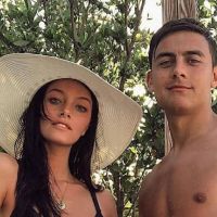El sensual desnudo de Oriana Sabatini ¡con reacción de Dybala incluído!