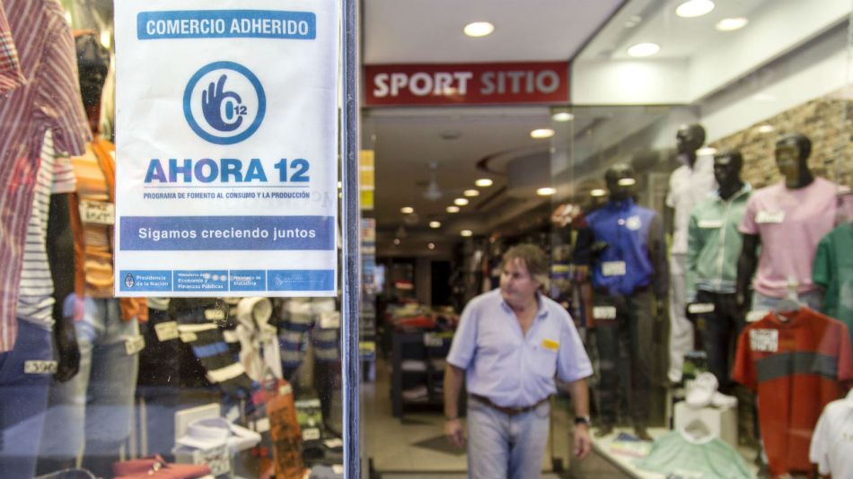 El Gobierno dispuso ampliar el programa "Ahora 12" para "fomentar el comercio interno y beneficiar a los consumidores".