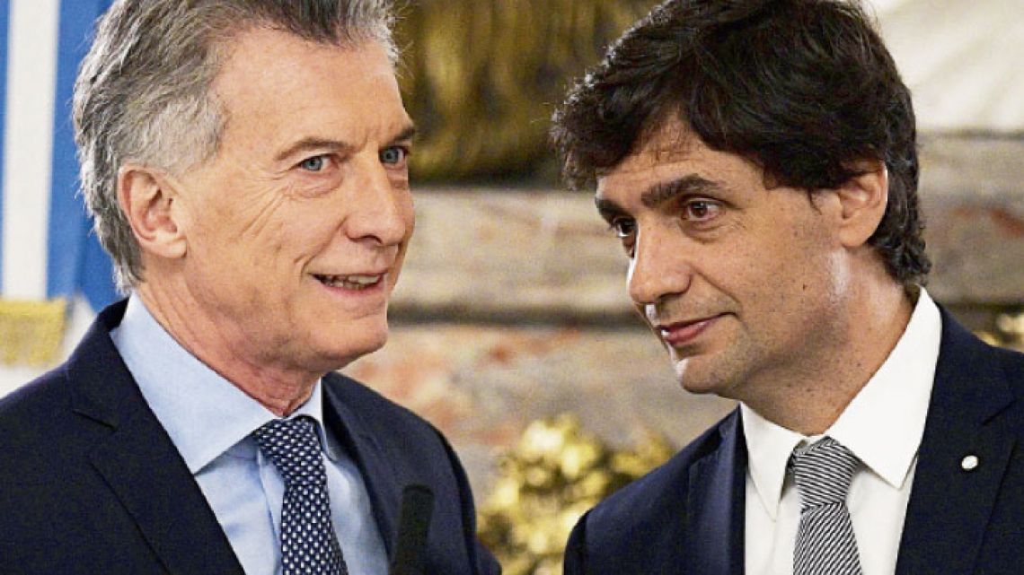 001-macri-lacunza