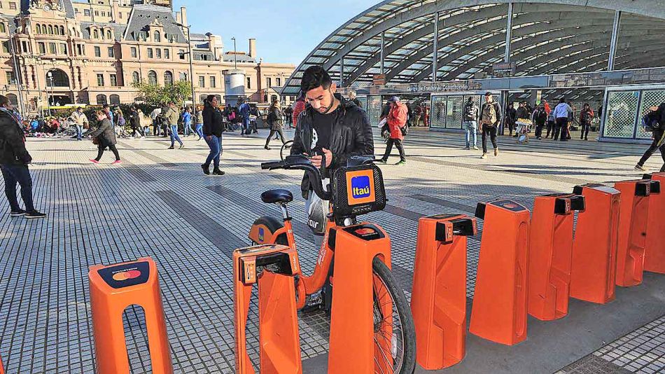 20190804_constitucion_bicis_marcelosilvestro_g.jpg