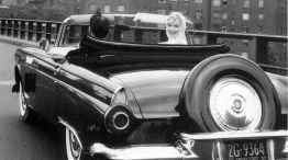 Marilyn Monroe y el Ford Thunderbird, grandes estrellas de su época