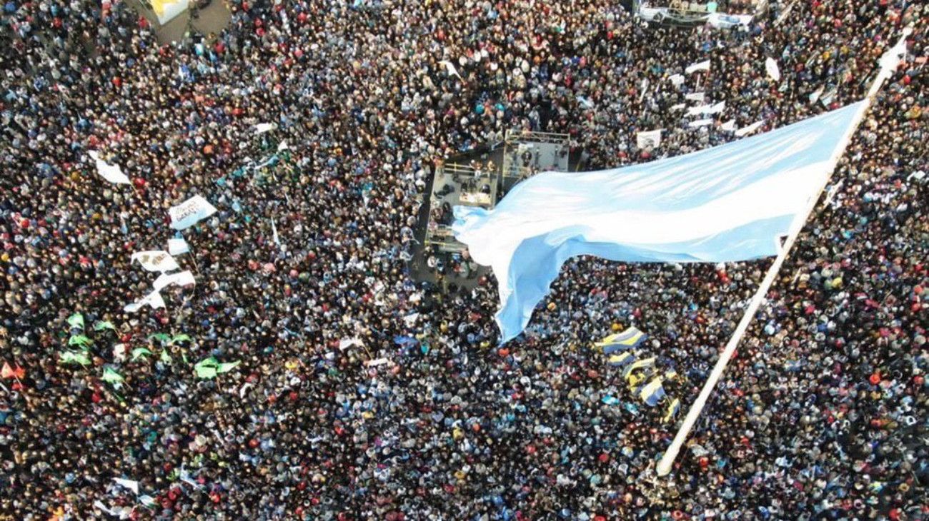 El Frente de Todos cerró su campaña en Rosario.