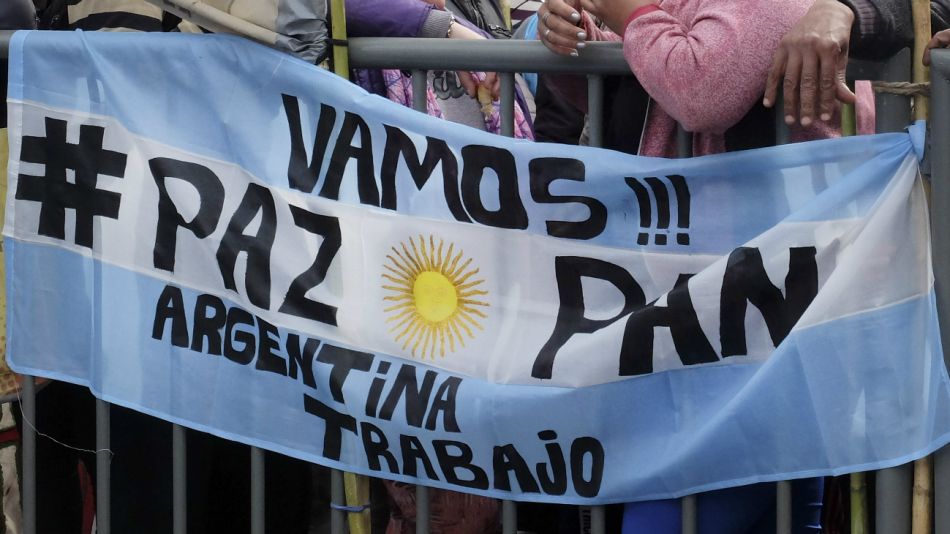 San Cayetano en Buenos Aires: rezos en Liniers y manifestaciones en el  centro | Perfil