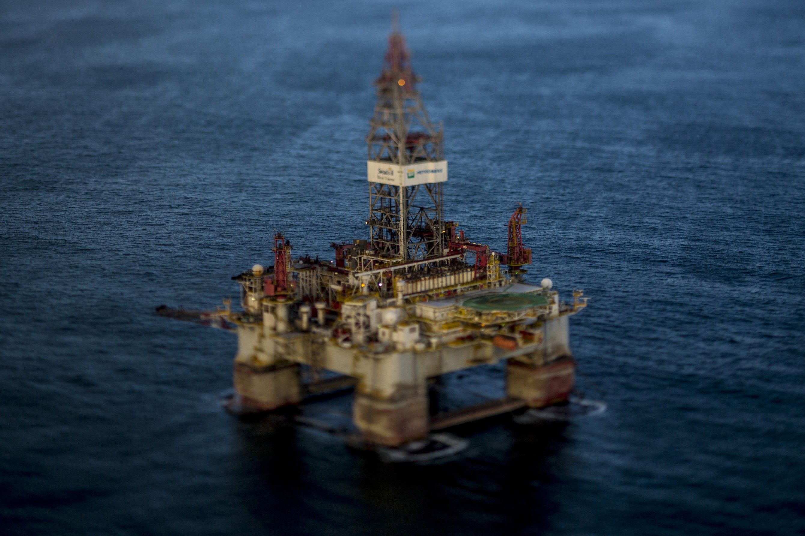 Oil Options Trading Jumps as Large Producer Is Said to Hedge