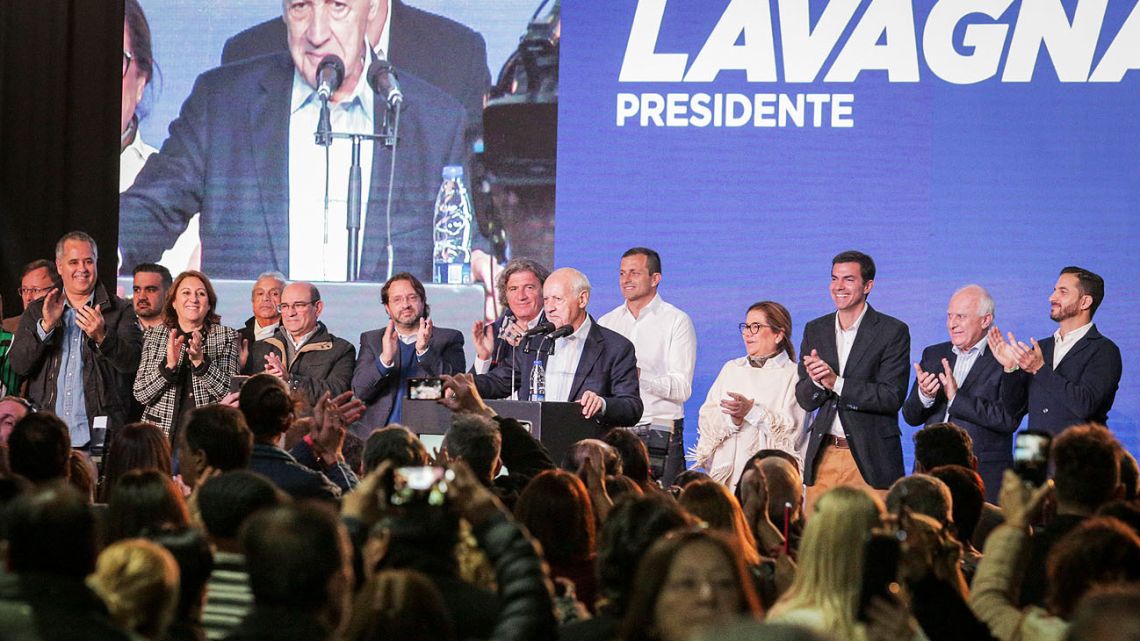 Consenso Federal presidential candidate Roberto Lavagna.