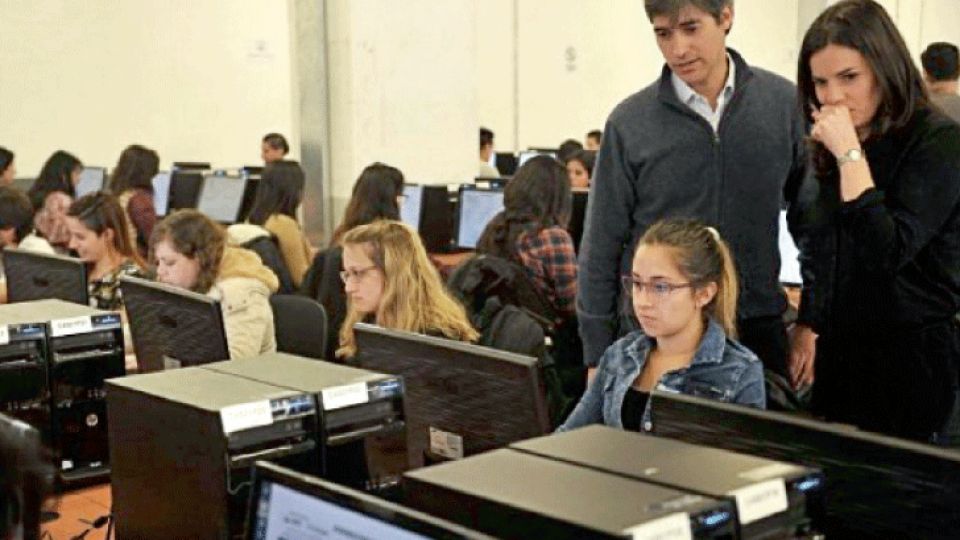 El secretario de Asuntos Políticos del Ministerio del Interior, Adrián Pérez.