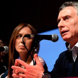 President Mauricio Macri (right) and other members of the Juntos por el Cambio coalition, including Buenos Aires Province Governor María Eugenia Vidal (