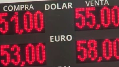 Tras la paso, el dólar supera los 50 pesos.