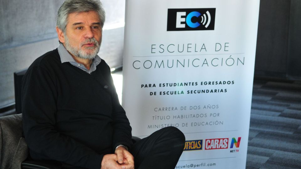 Daniel Filmus en la Escuela de Comunicación de Perfil.