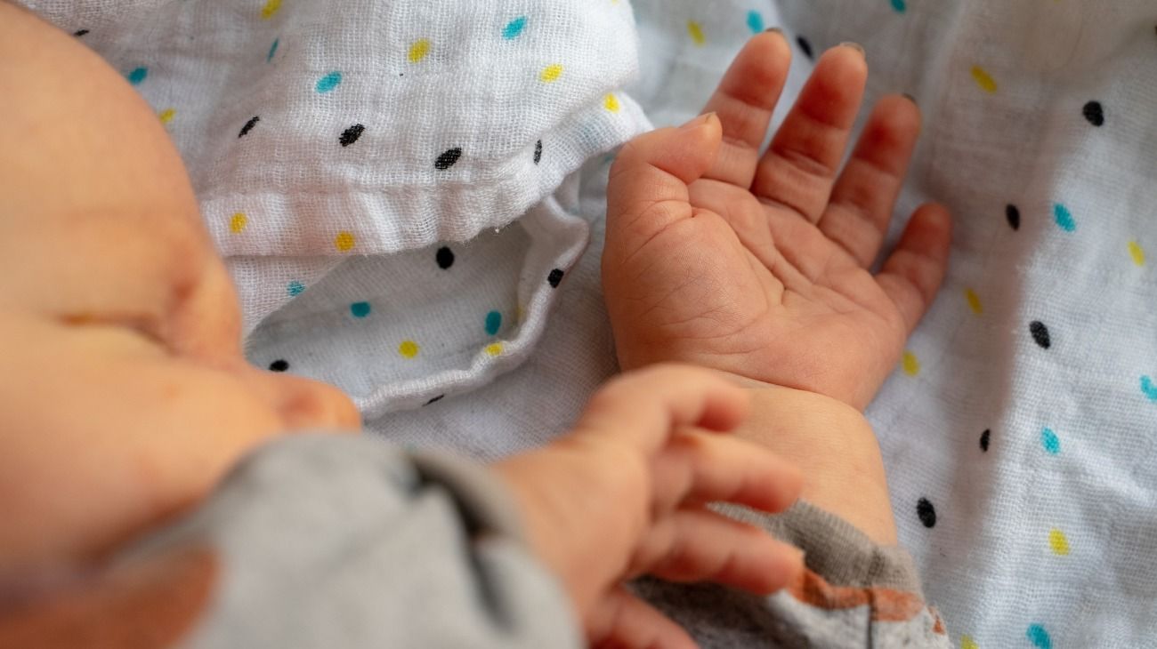 Nacieron trillizas gemelas: el extraño caso que se da cada 200 millones de nacimientos