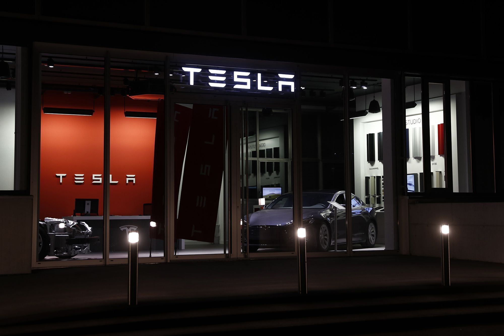 Tesla Inc. Supercharging Stations As Musk Mulls Privatisation Plans