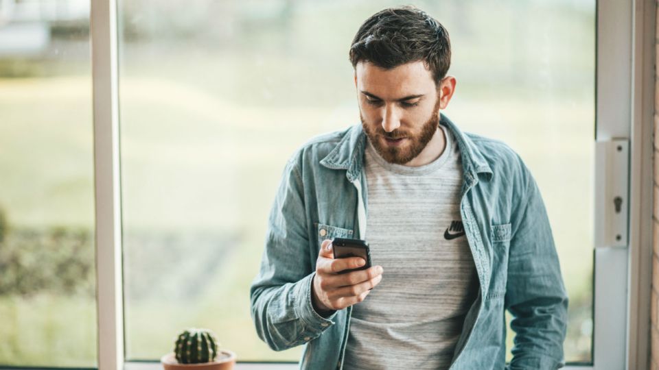 En la era del celular y las redes sociales, las fake news se multiplican.