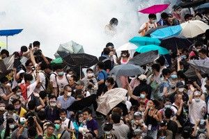 Occupy Hong Kong Protest Kicks Off Early After Police Clashes