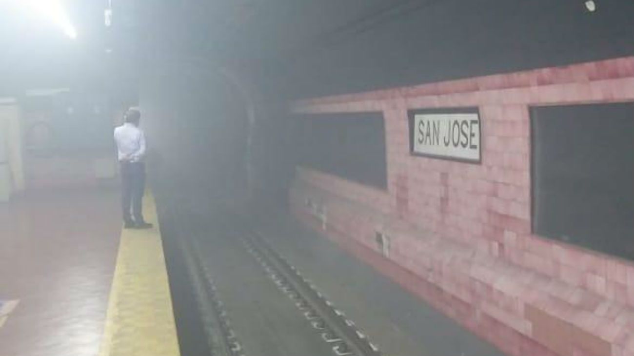 Incendio en el subte linea E