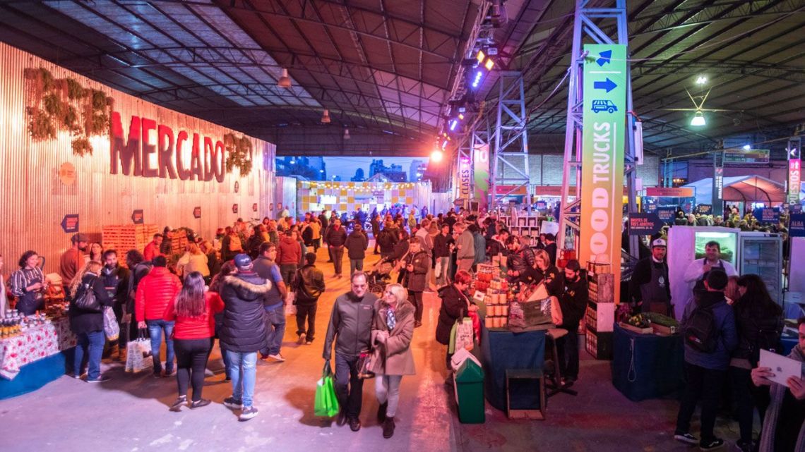 Masticar attendees walk through the tenth annual food festival's market on opening day, August, 16, 2019. 