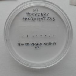 Las microtectitas fueron descubiertas por investigadores de la Universidad del Sur de Florida hace apenas 10 años.