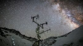 En el Everest instalaron la estación meteorológica más alta del mundo