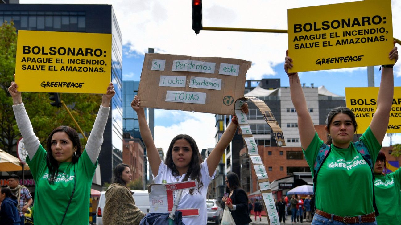 COLOMBIA. Protestas frente a las embajadas de Brasil de todo el mundo.