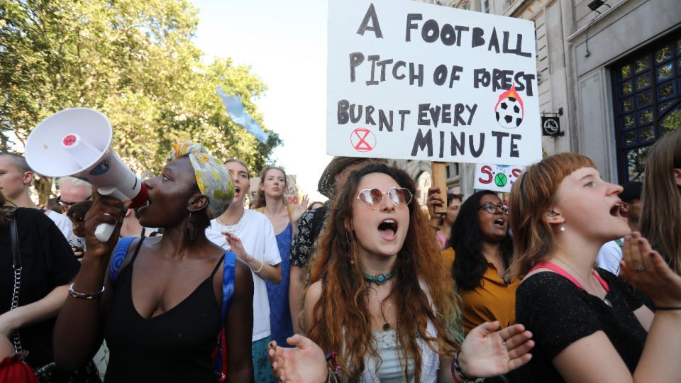 Incendio del Amazonas protestas embajadas de brasil jair bolsonaro