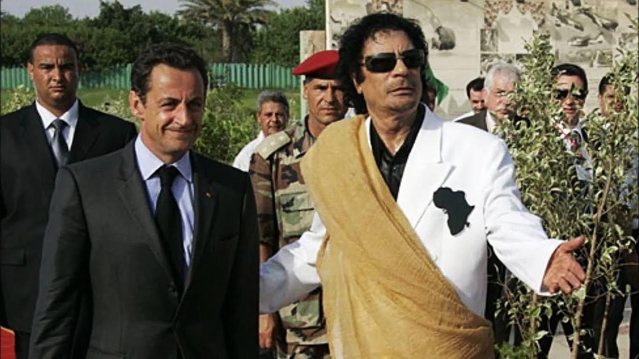 Muamar el Gadafi Ex Líder y Guía de la Revolución libio