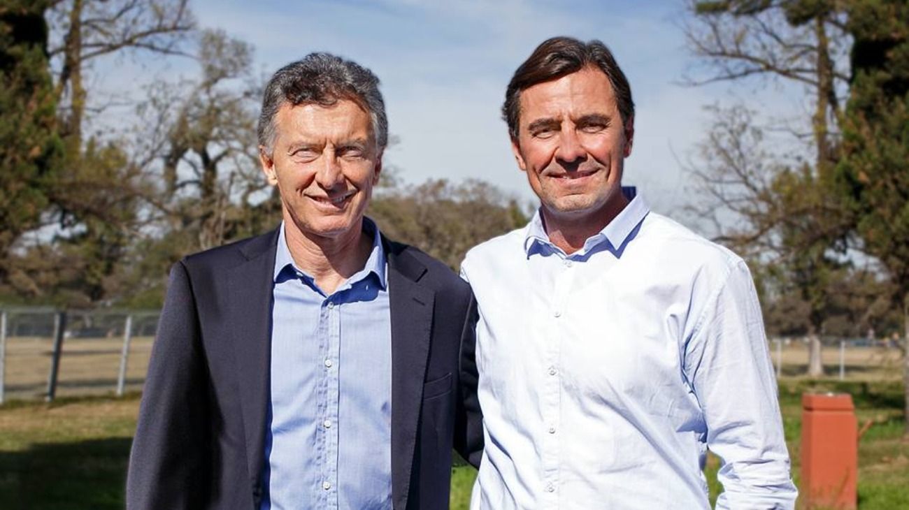 Imagen de archivo | Luis Brodersen junto al mandarario Mauricio Macri.