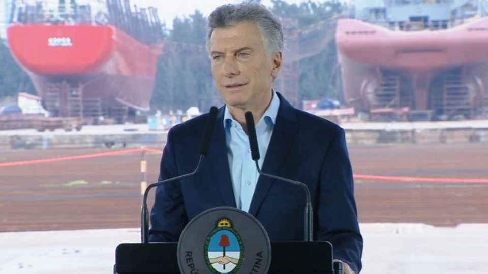 Macri buque 08292019