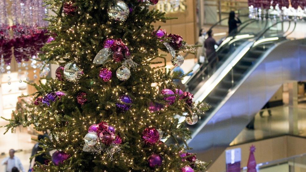 Christmas Shoppers Visit Hong Kong Stores