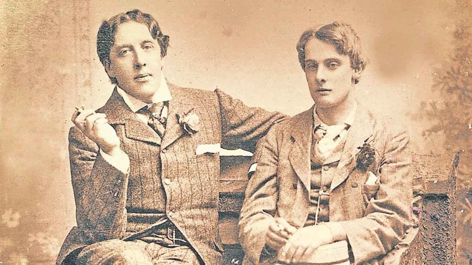 Dupla. Lord Alfred Douglas y Oscar Wilde se conocieron en 1891; Alfred tenía 21 años mientras que Wilde, 37.