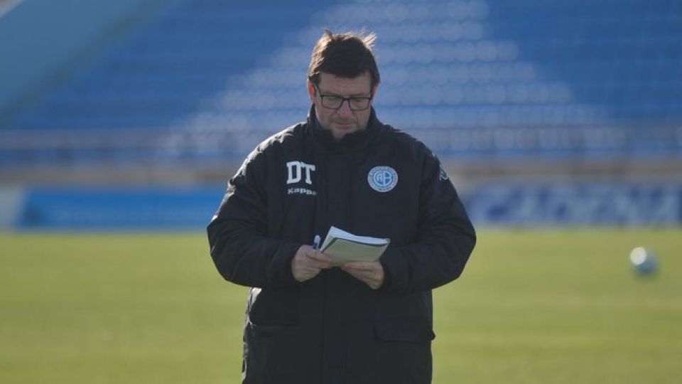 Un bálsamo. Alfredo Berti trabaja más distendido luego de su primera victoria como DT de Belgrano.