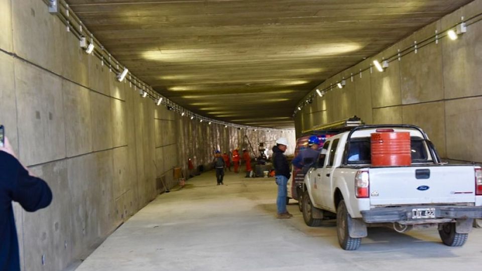 LTIMOS DETALLES. El túnel comenzará en la Avenida Hipólito Yrigoyen Sur y culminará en la calle Derqui
