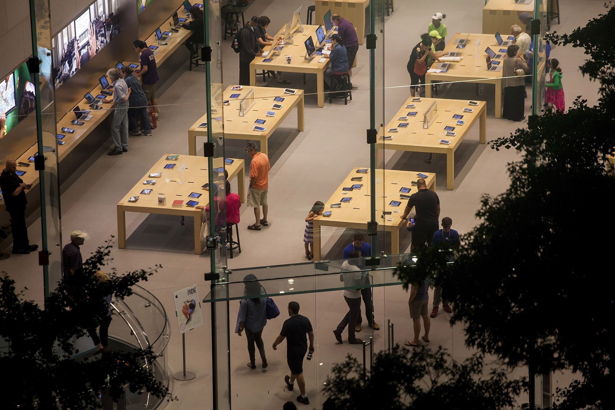 apple store