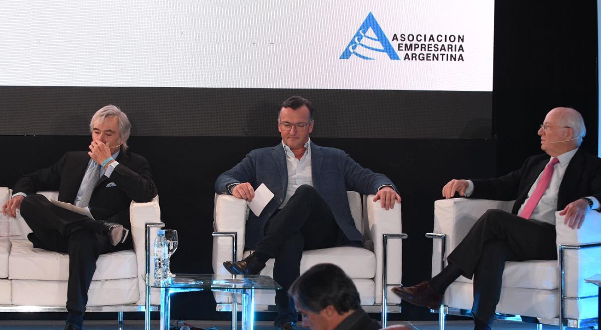 El presidente Mauricio Macri Cerró la jornada de AEA.
