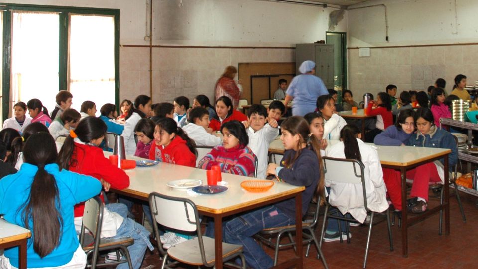 El 40% de los niños, niñas y adolescentes del Conurbano bonaerense reciben asistencia alimentaria.